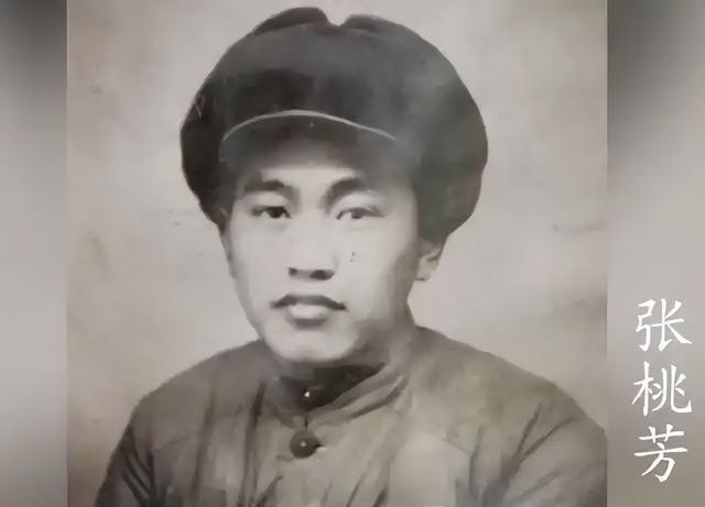 1953年，朝鲜战场上，张桃芳靠着比对手快了零点几秒，把对方一击毙命！但是事后，