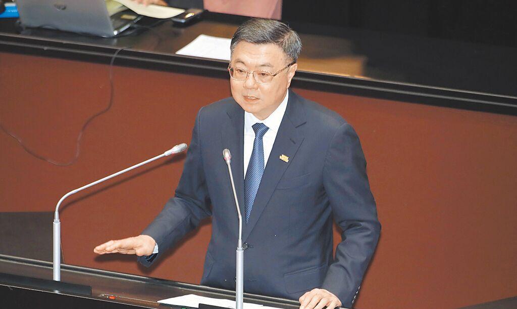 赖清德当局“内阁”改组有三大特点，蔡英文人马进入关键位置,卓荣泰继续留任“挡枪”