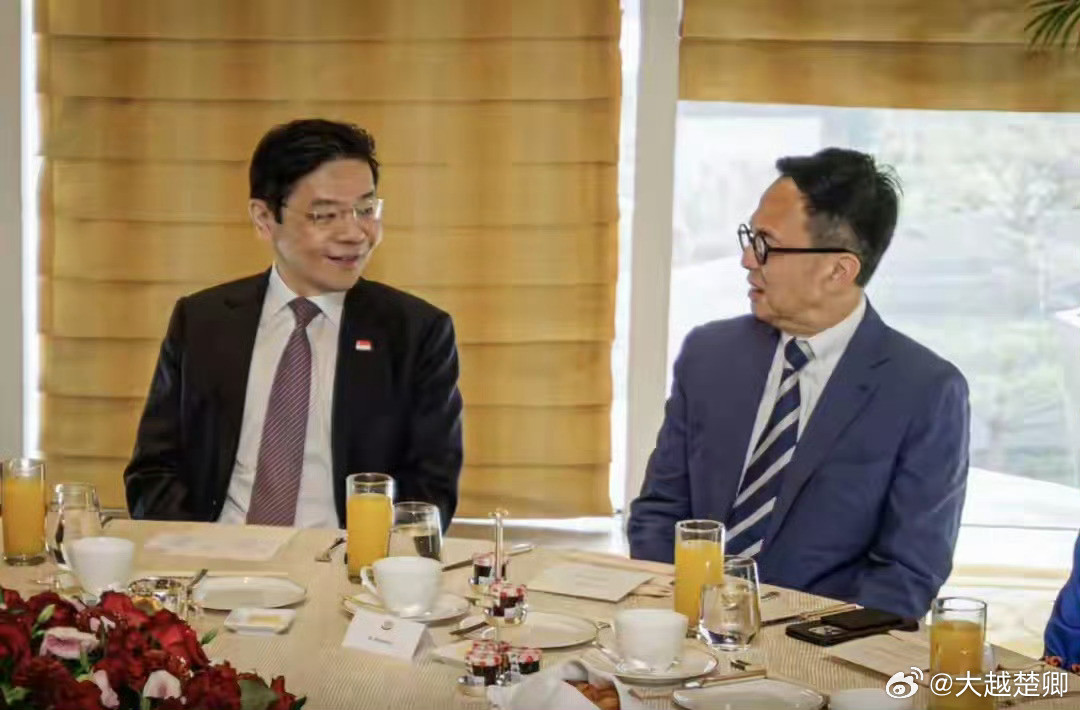 黄循财访问香港，与李泽楷、霍启刚等豪门大亨巨鳄餐叙。