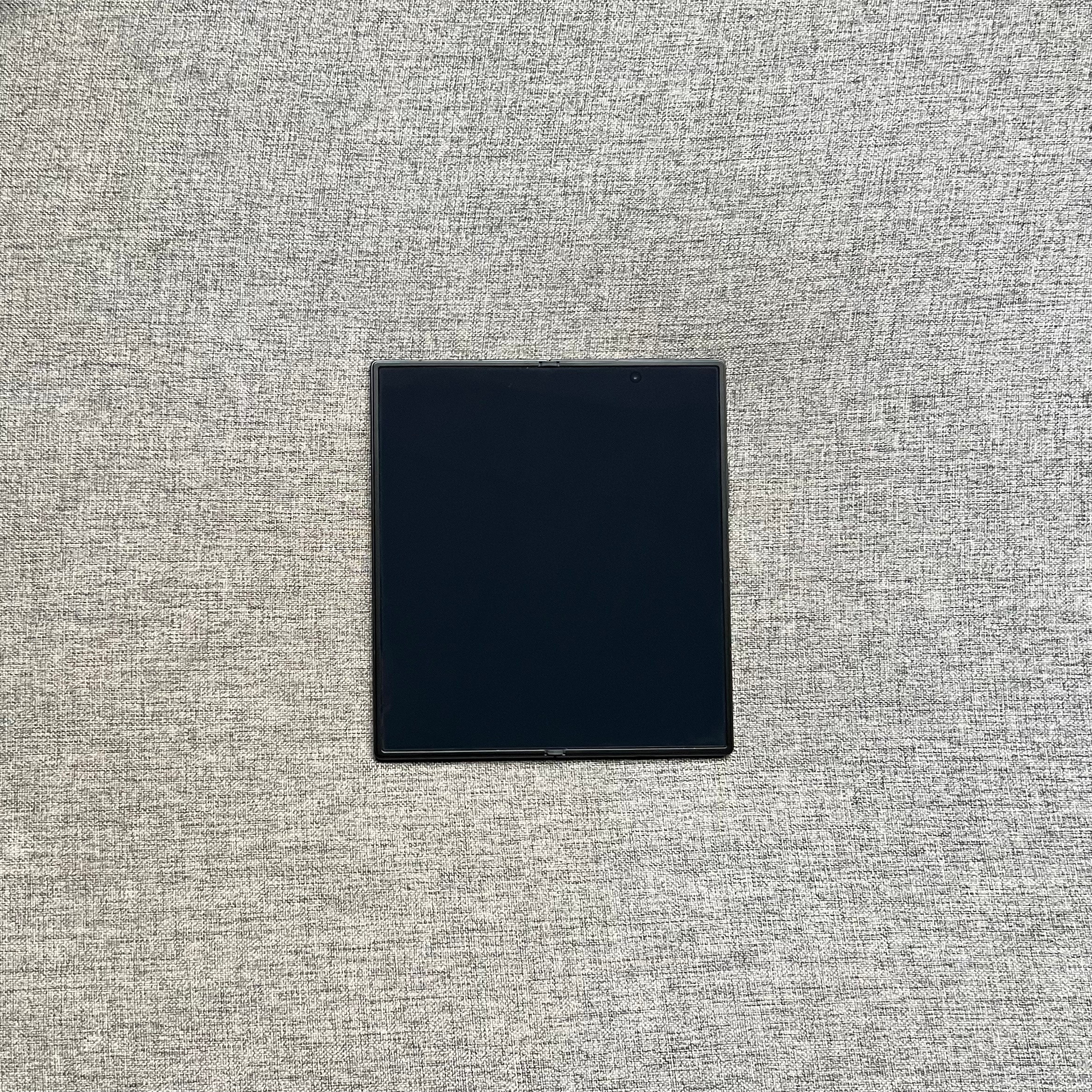 港行三星ZFold8Ultra16+1TB岩影灰，仅使用三天，99新全套