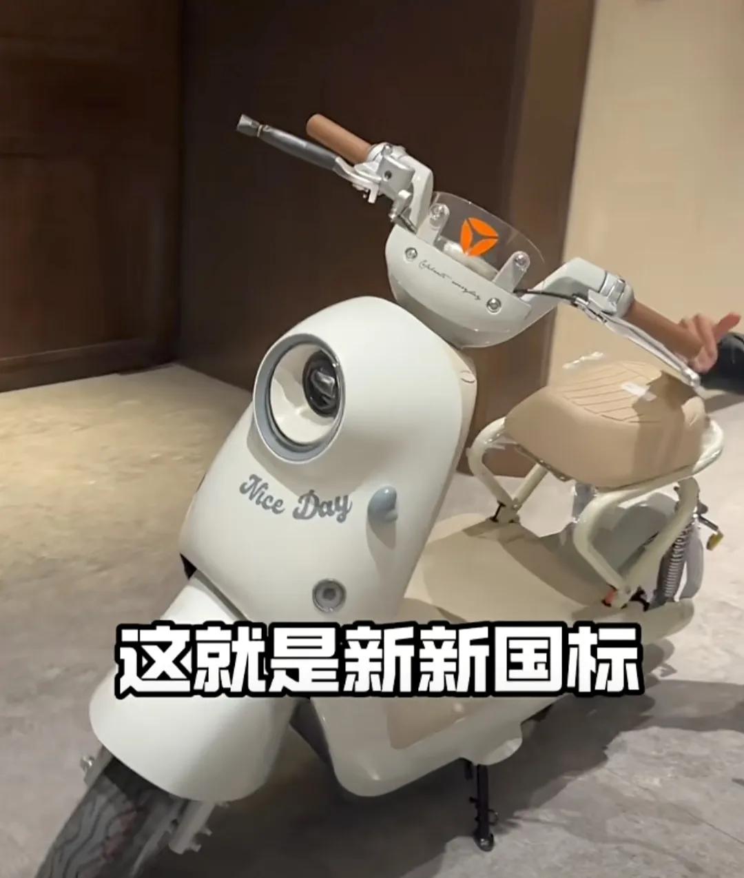 听说这两天郑州在严查小三轮，小四轮，没证的基本上都不让上路了？这是真的吗？如