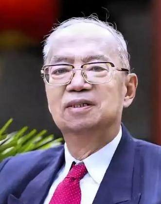 2009年，清华大学教授赵家和被查出患有晚期肺癌。医生为他开具了英国进口的靶向药
