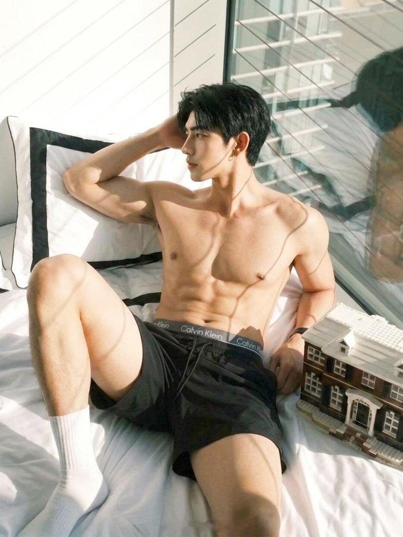真让人羡慕的身材😍