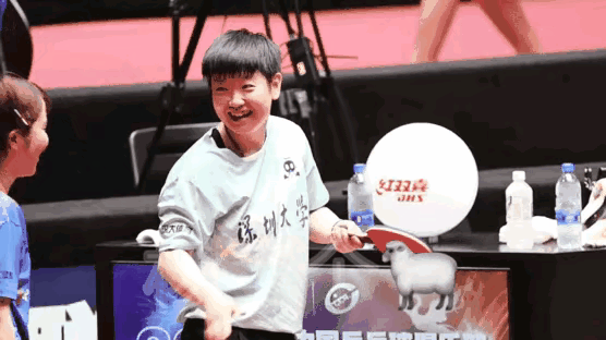 莎莎/平野美宇组合最终还是赢了！莎莎和平野美宇组合首次搭档双打，加之语言障碍，