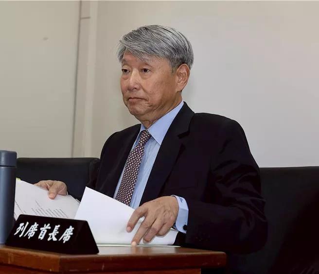 726大罢免失利后，卓荣泰内阁启动改组，经济部门负责人郭智辉今晚发出一封离别信给