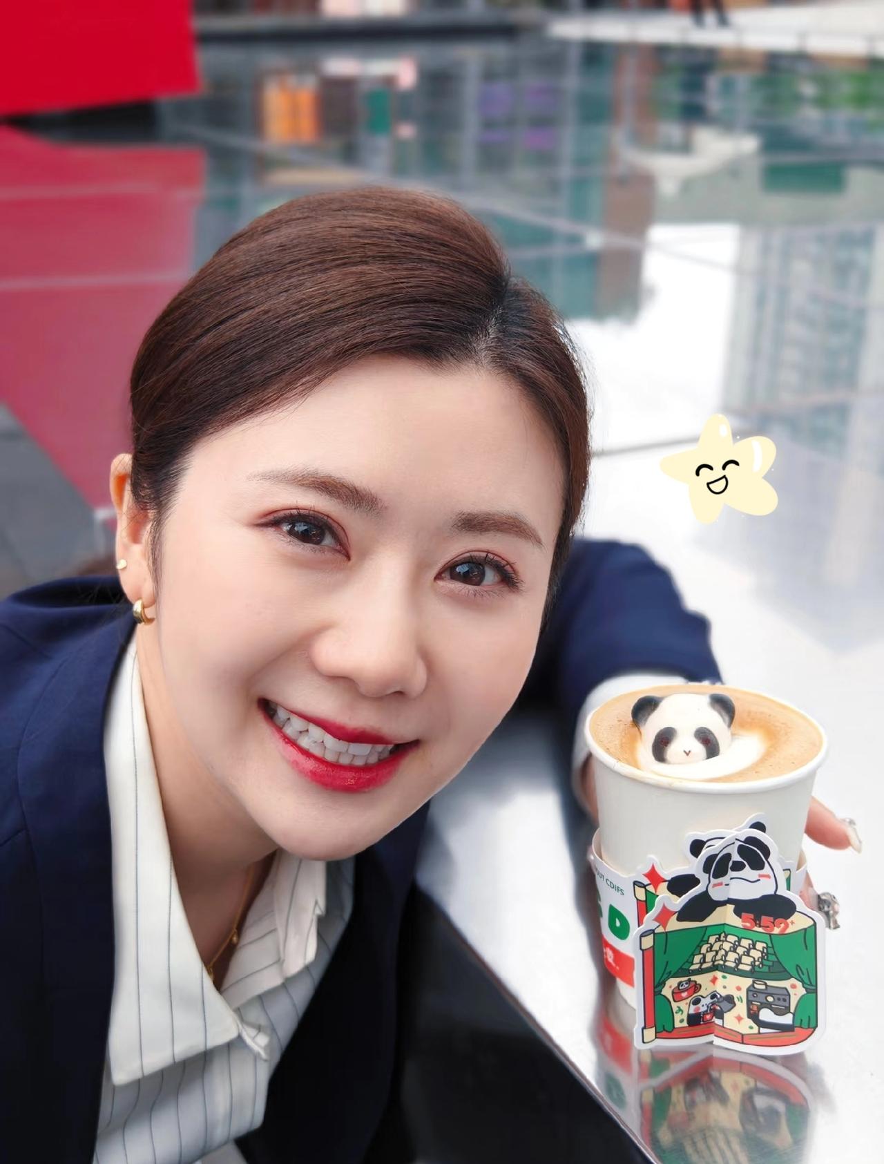 别再骂福原爱“出轨”了！那场离婚案，是她最狠的自救明眼人早