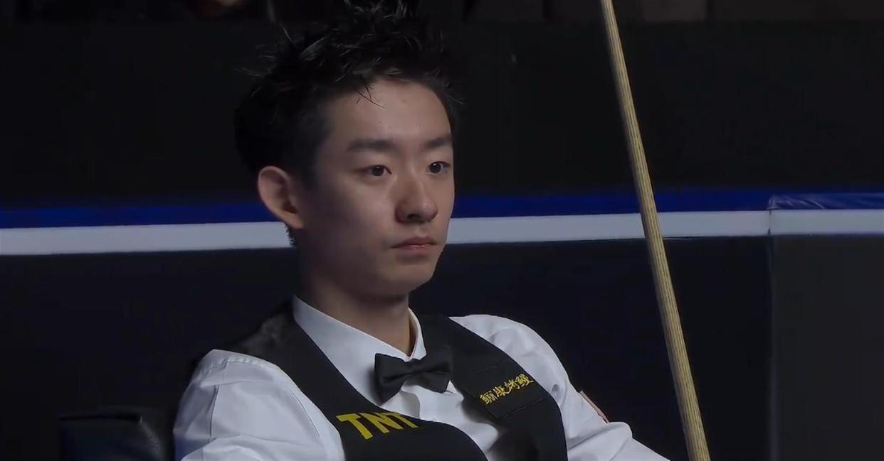 刚刚结束了一场2026年斯诺克世界公开赛半决赛，囯锦赛冠军、世界排名第11位的中