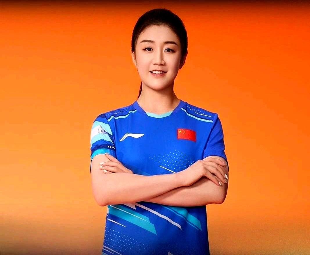 说句实在话，如果我是李宁的话，在恭喜陈梦全运摘铜的时候，我一定会做一件事。陈