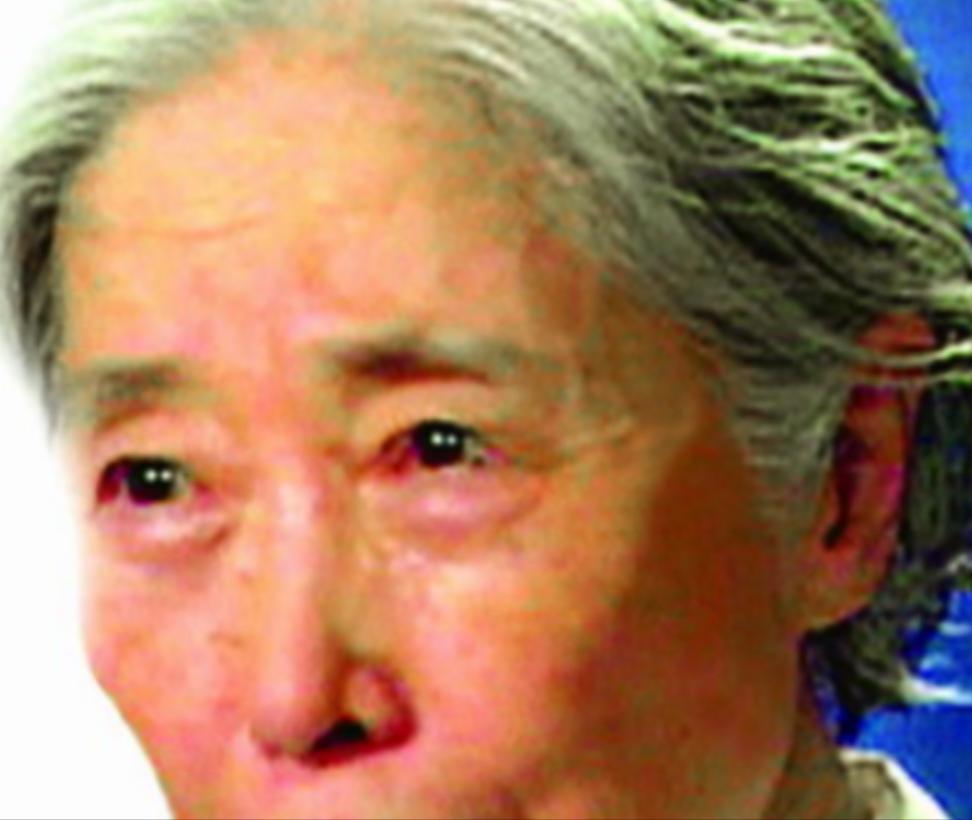 2004年，83岁高龄的王光美突然叫来了自己的儿子刘源，王光美看着儿子，