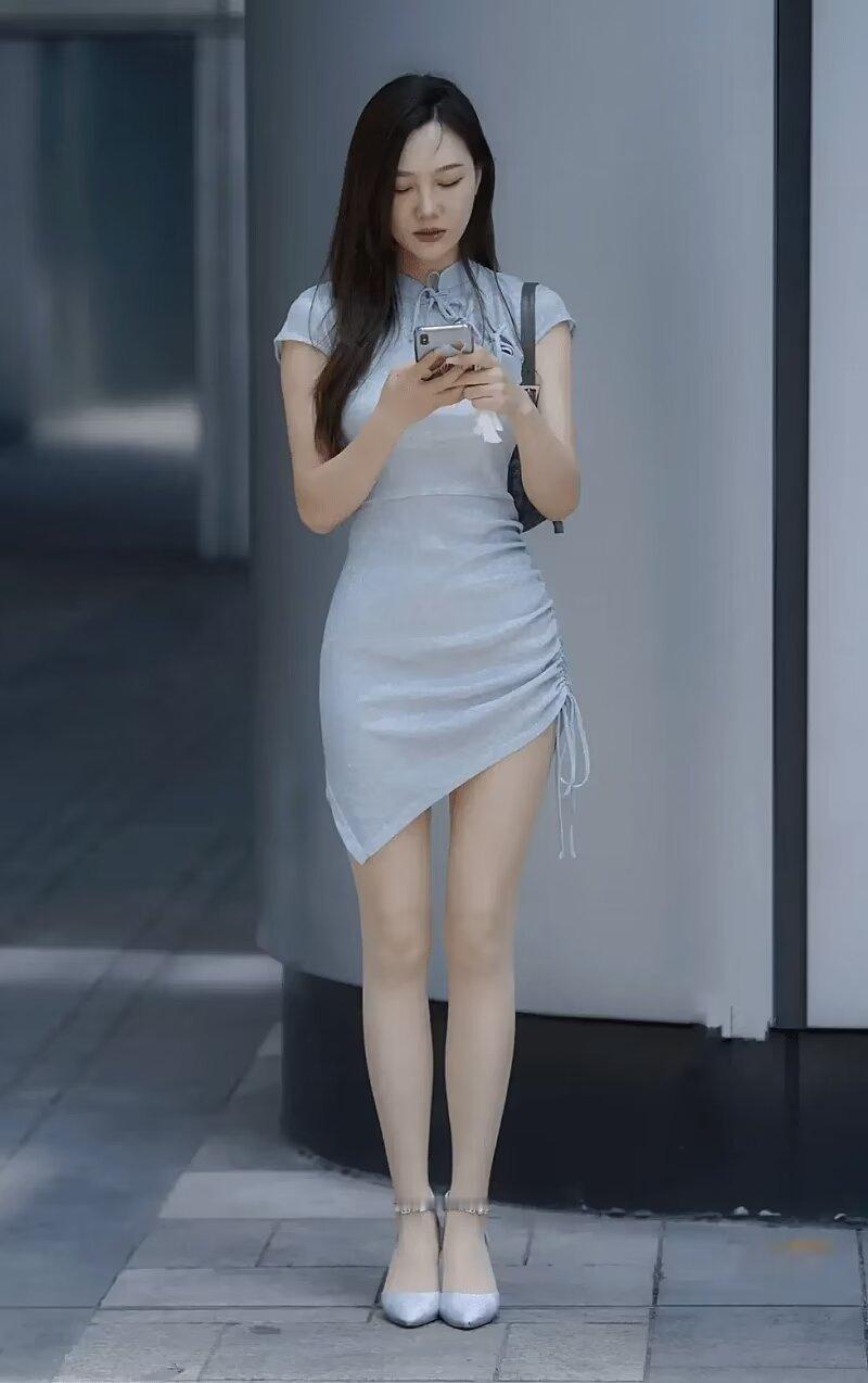 人往往只心痛被挥霍掉的钱财却看不到被挥霍掉的青春和爱才是人生最最宝贵的财富