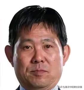 日本踢突尼斯这场，看完心里堵得慌。不是因为输赢，是那种被按着打还毫无还手之力的感