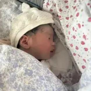 合肥新生儿黄疸住院离世：10分钟挣扎无人管，谁该为生命负责？27天的小生命