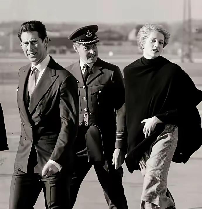 查尔斯不喜戴安娜的原由，并非是因为爱着戴安娜，而是这？查尔斯不爱戴安娜，这是事