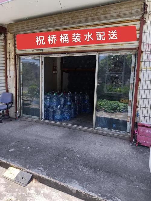 你是不是也听过这句话：开水站不就送个水吗？一桶赚几块钱，又累又没面子。我以前也这