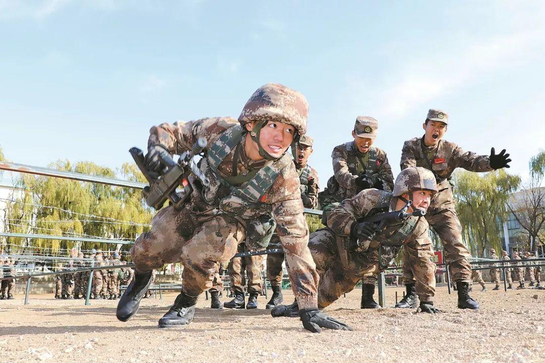 部队的班长还分三六九等吗？我当兵的时候，我们连队有三个排，每排是三个班，在确定