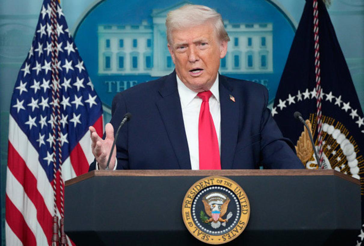 伊朗越打越猛！特朗普要找中国商量大事，美媒犯嘀咕：中国咋这么淡定。伊朗那边