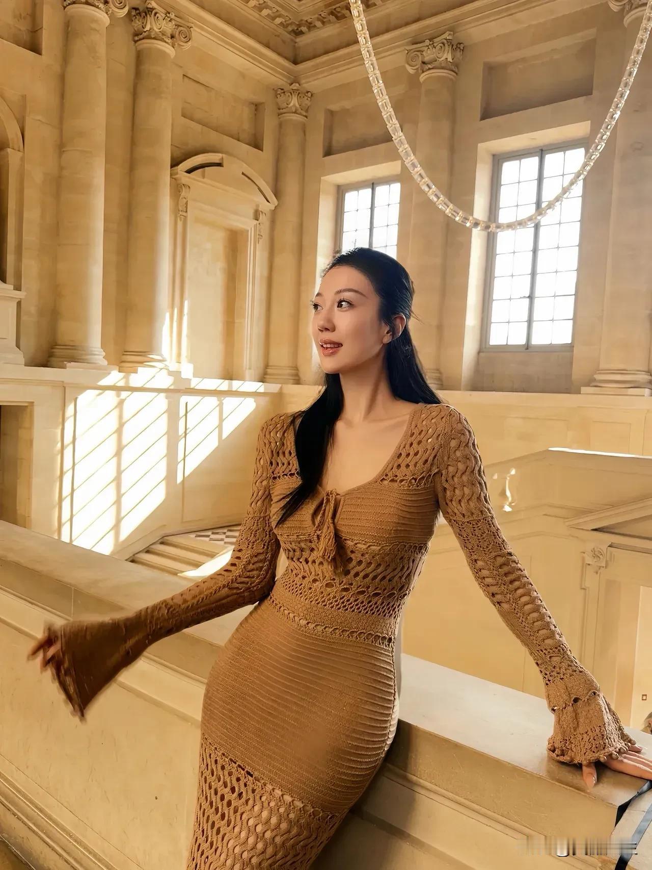 这个世界上从来没有感同身受，你可以消沉、也可以抱怨、甚至可以崩溃！但你一定要