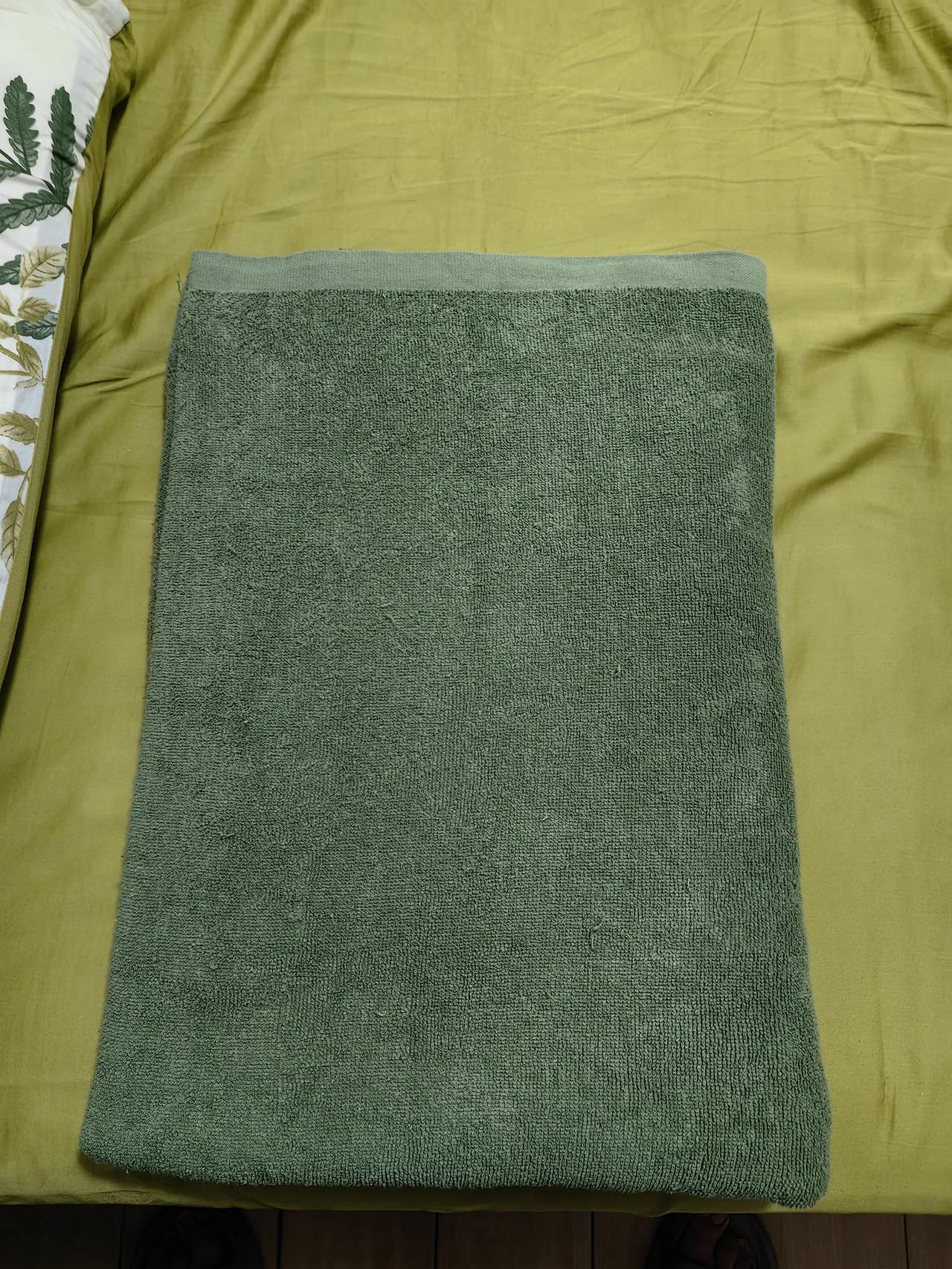 就明说了吧，这是几乎没有差评的一件军品！也可以说，这就是夏天同价位体感最舒服、