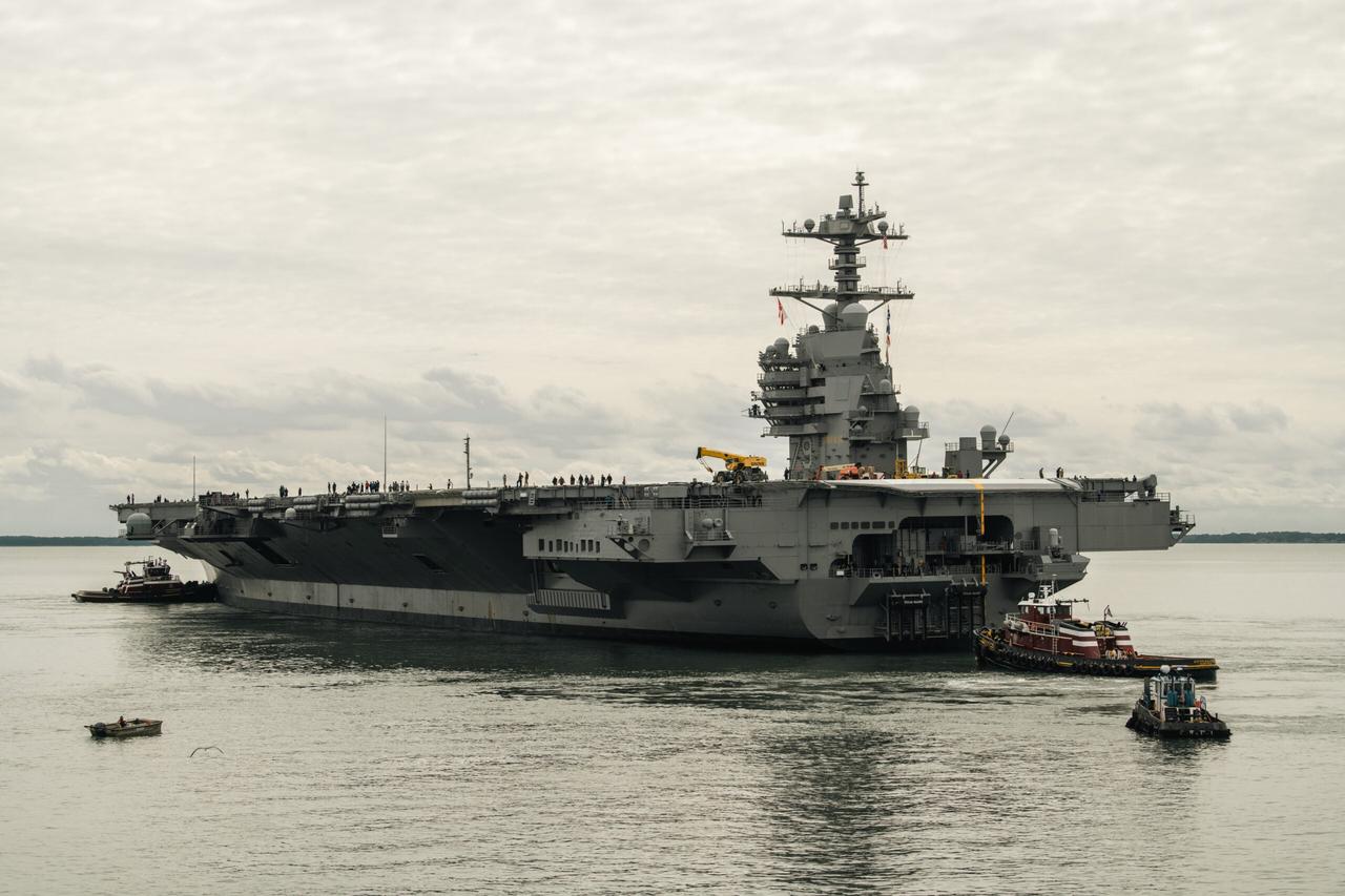 美国海军“福特”级航空母舰“约翰·F·肯尼迪”号完成初步验收当地时间9月29日