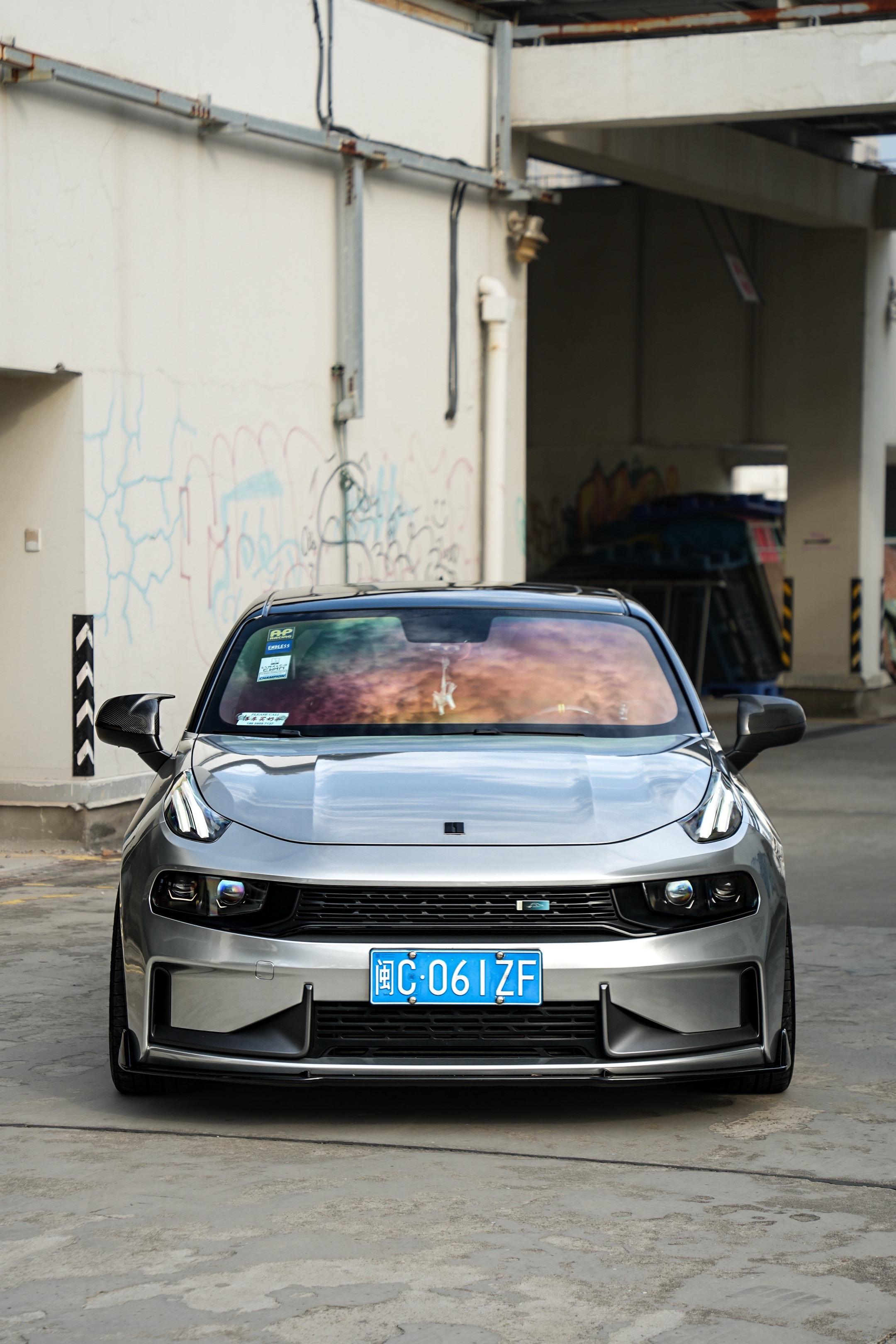 银色才是最帅的颜色，不信你看