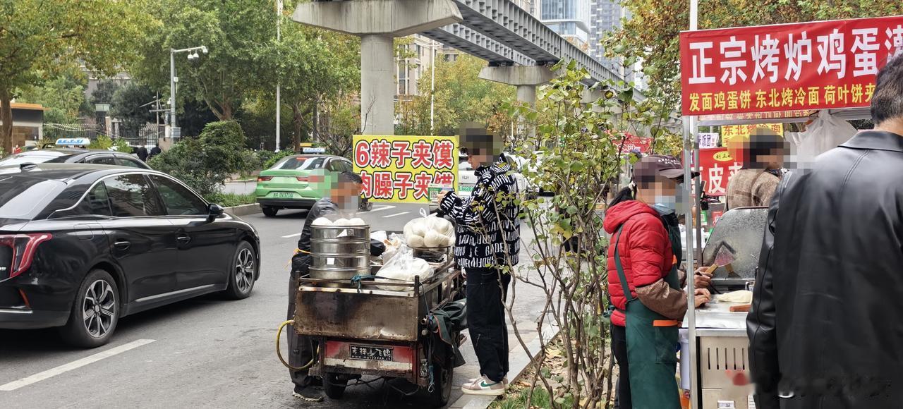 请用陕西话读出来这个招牌…