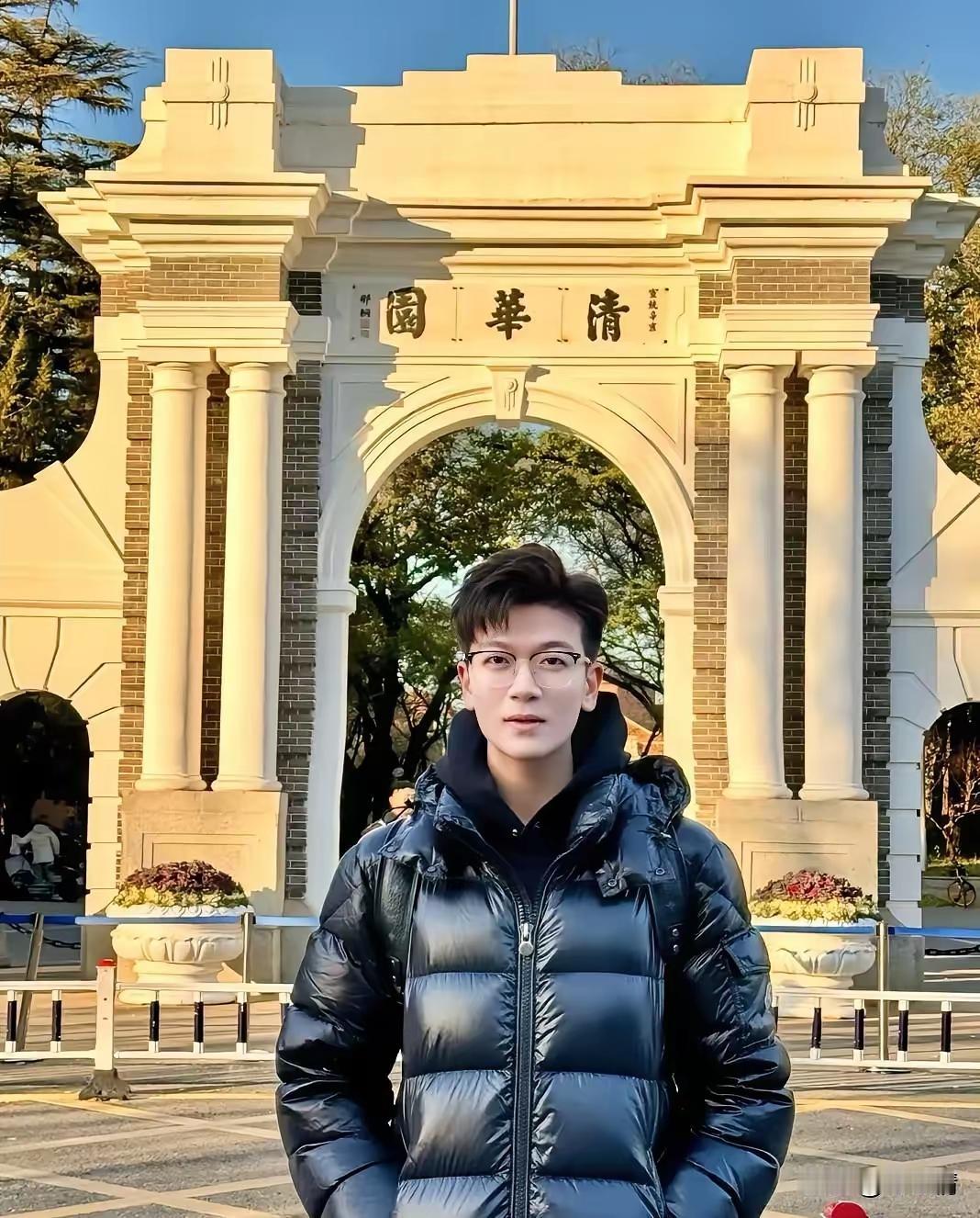 真是林子大什么鸟都有！清华大学一男生到派出所报警，说一位家长请他给孩子辅导，