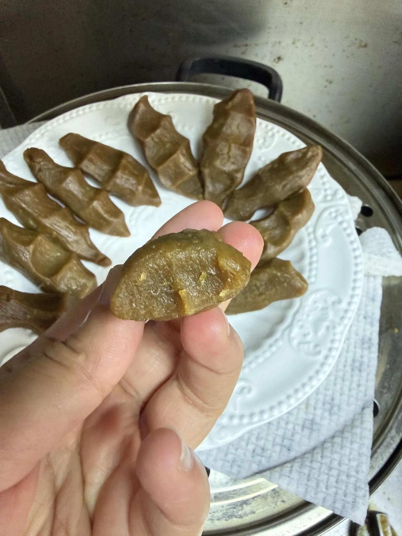 小时候的味道以前都是爷爷奶奶给我做的这些吃食现在我学着也做会了冬天我很爱番