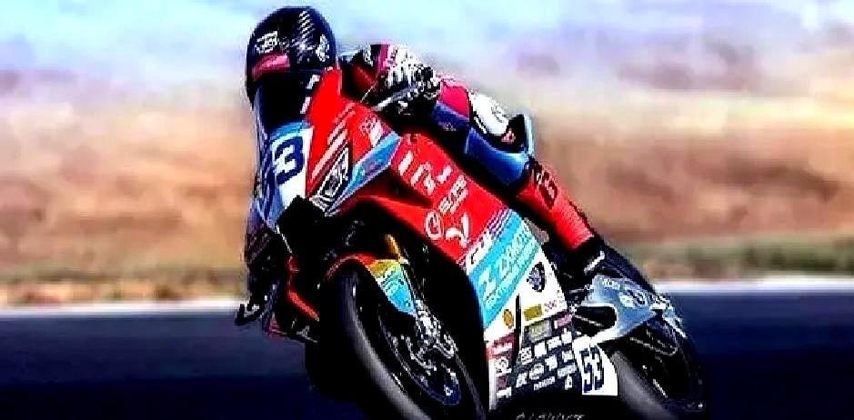 国产摩托拿世界冠军，含金量真不一样。张雪机车在葡萄牙站太猛了！法国车手骑着8