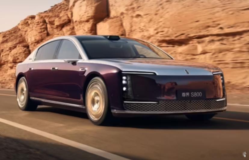 江汽集团：尊界S800将推出高定版近日，江汽集团董事长项兴初在接受采访时明确表示