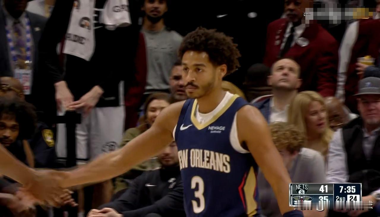 鹈鹕球星乔丹-普尔真是神一场鬼一场！在今天鹈鹕主场以116：113力克篮网的比赛