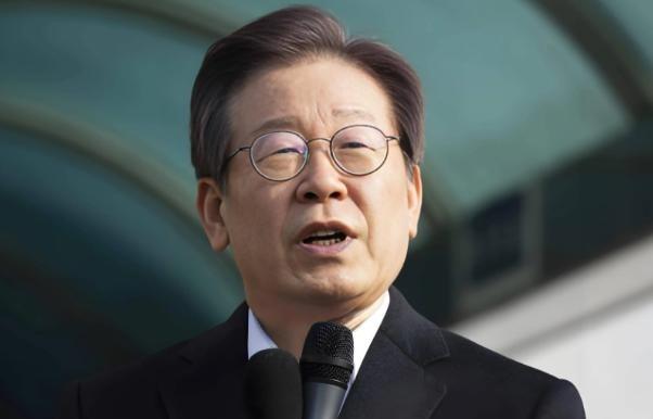 中韩关系再发生改变？韩国总统李在明下了一步险棋，在没有和中国官方商议的情况下，率