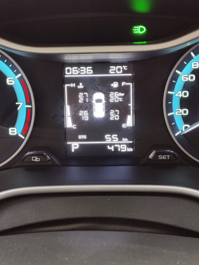 2021款帝豪1.5LCVT油耗目前共加了600元油,一只84升,跑了479