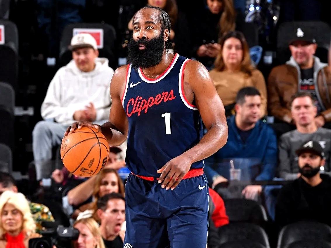 假如哈登在快船，还会输勇士？？？为何勇士疯狂夹击协防伦纳德？还不是除了小卡之