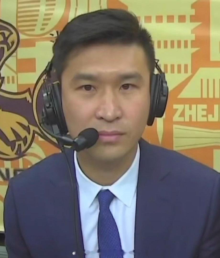 霍楠决定将自己的天赋带到宁波，他将在新赛季替代刘家成成为宁波富邦男篮总经理，上赛