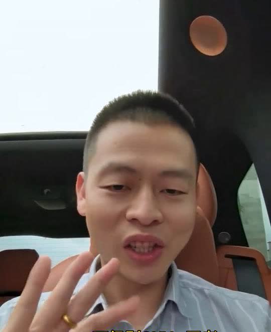 家人们，问界M8是真牛，给你们看一组数据。·问界M8上市8分钟，大定突破70