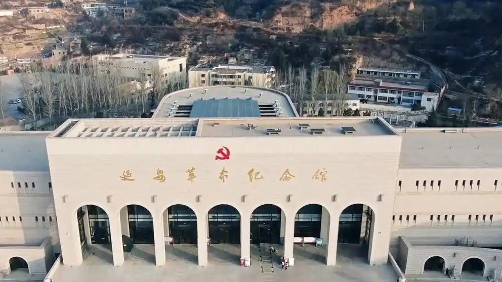 【国庆出门，你抢到的是哪座城的票？】我刚刷到个数据，有点意思。今年十一，9月