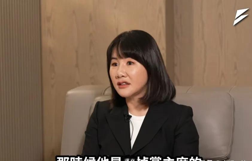 国民党主席郑丽文宣布征召魏平政参选彰化县长，现在最意难平的是蓝委谢衣凤。谢衣