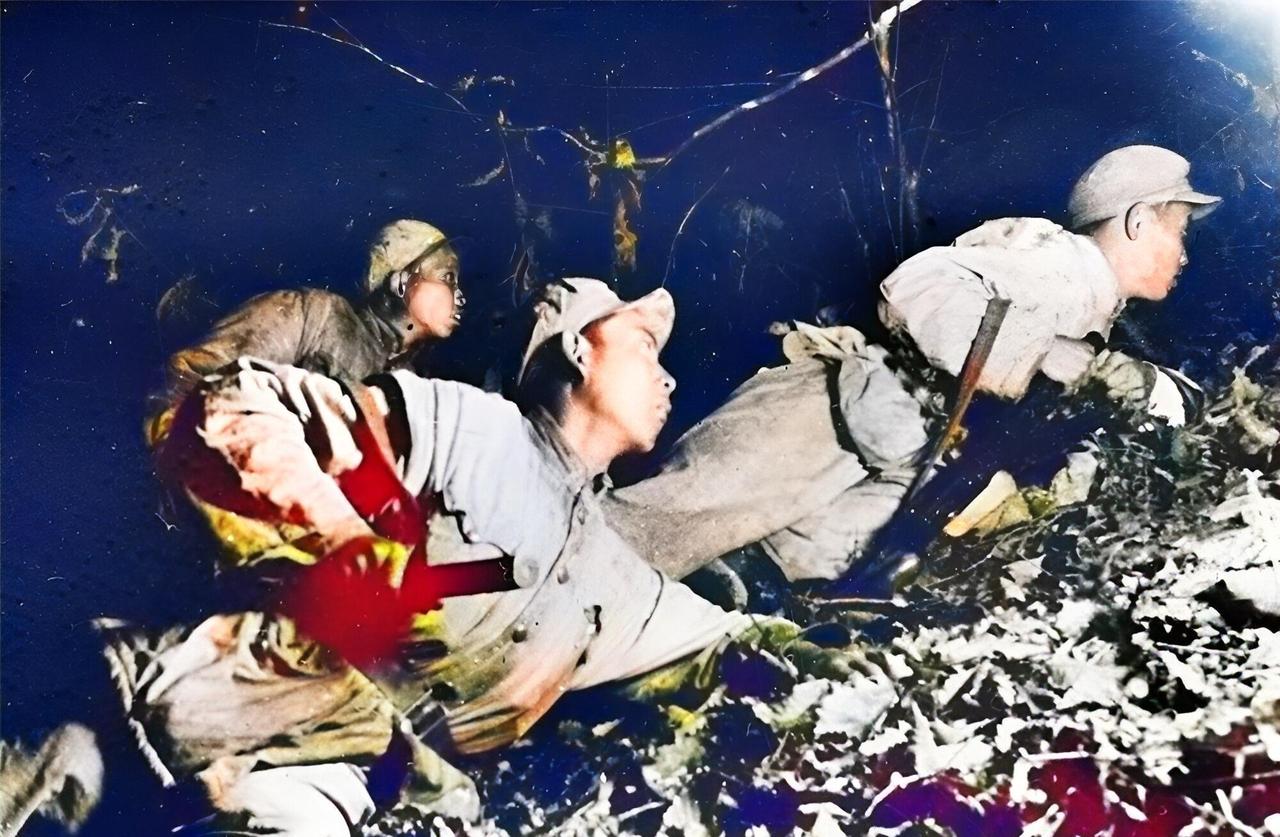 1952年，志愿军357团，突然传来了一个令人心惊的消息：哨兵孙占鳌不见了！全团
