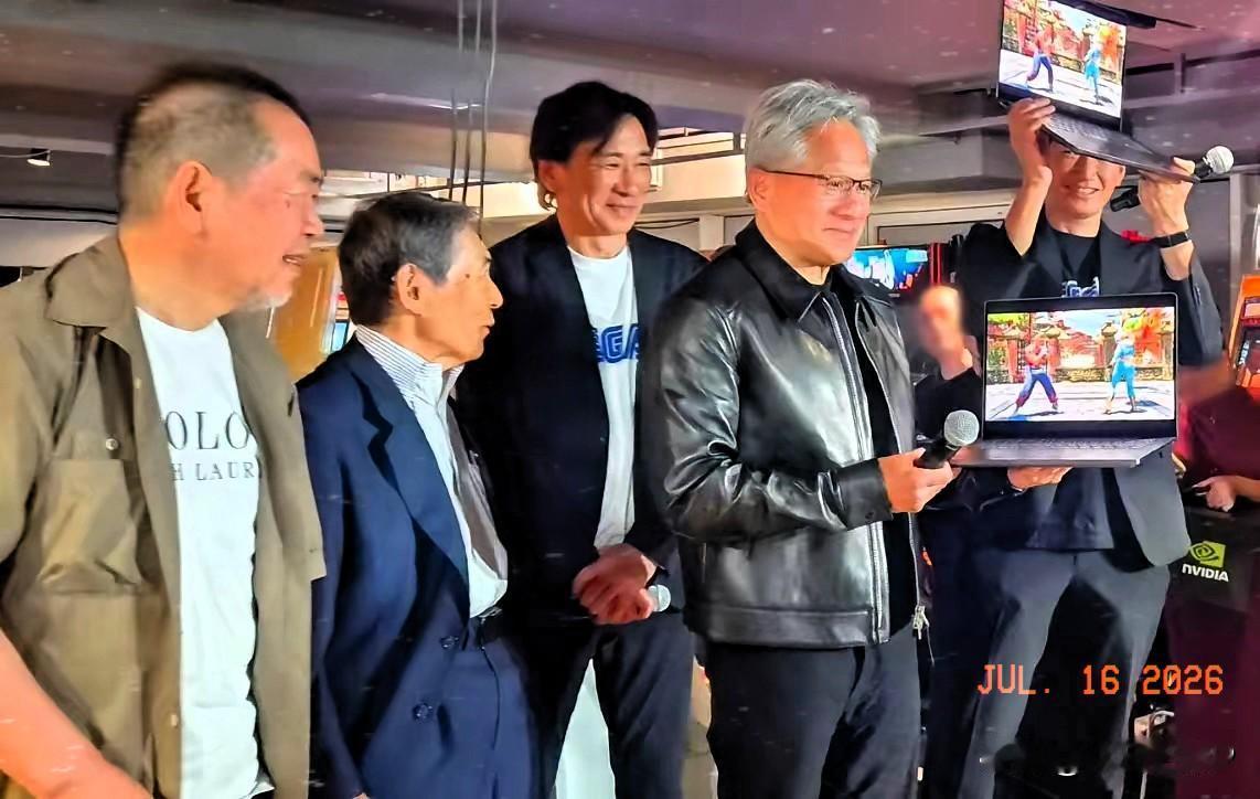黄仁勋终于报了30年前的恩情！30年前英伟达还是个小公司，全靠世嘉500