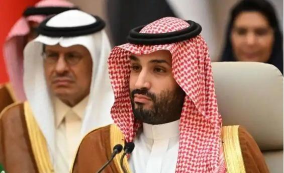 为什么沙特富得流油，却从没有国家去打沙特的主意呢？原因很简单，因为沙特太有钱了！