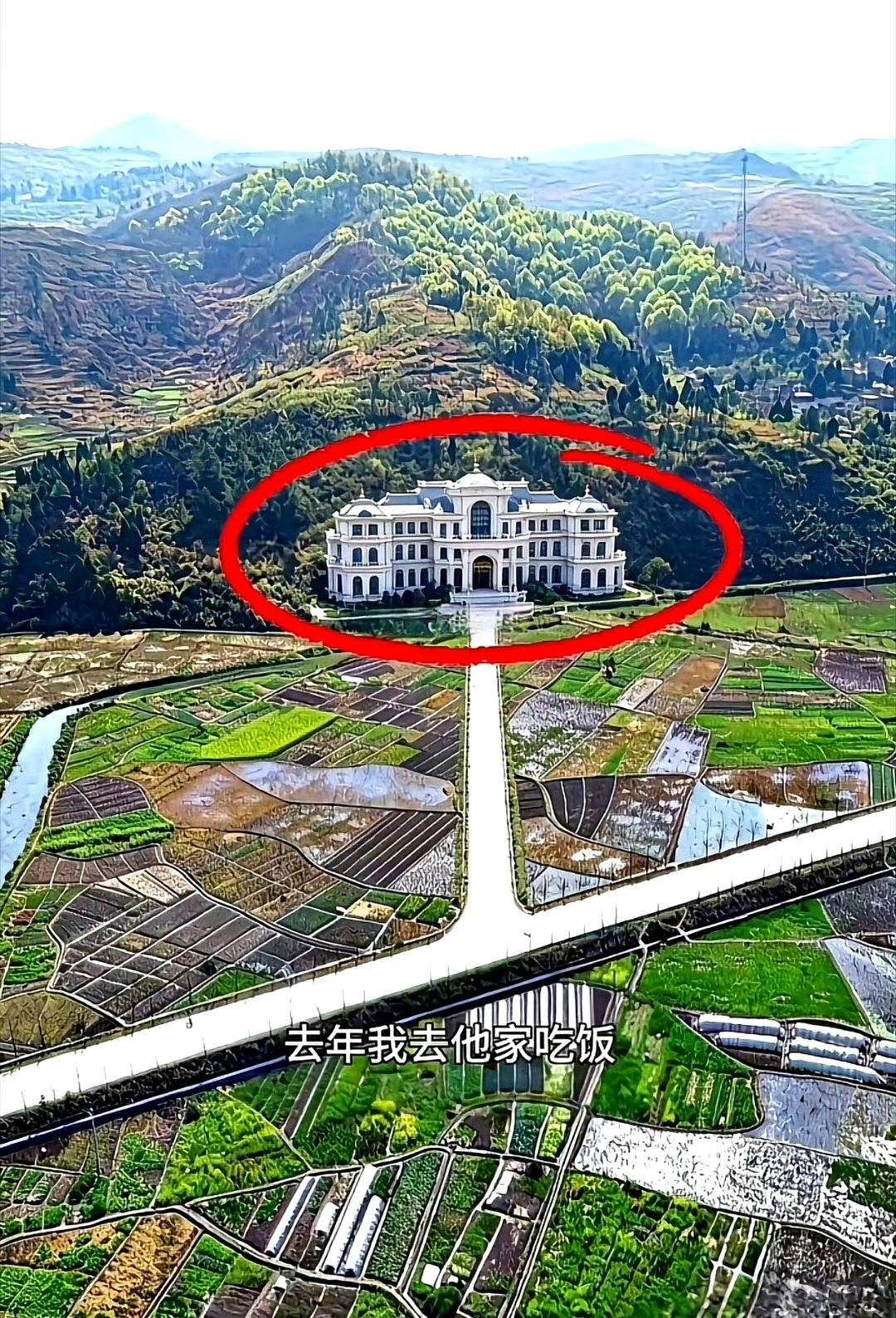 以为是普通农村，直到看见这座庄园，才懂什么叫低调奢华。​​​