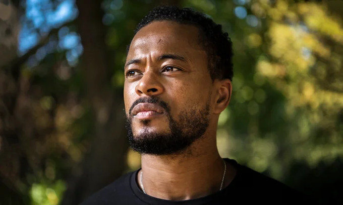 埃弗拉在索尔斯克亚执教期间曾邀请我回归教练组。当时我也考虑过担任足球总监，但对我