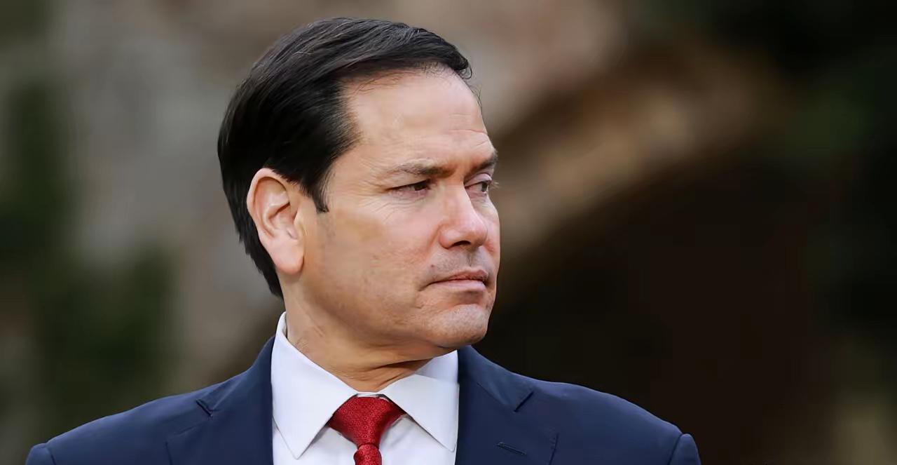 美国国务卿卢比奥4月2日发布声明：“中国扣押或以其他方式阻碍悬挂巴拿马国旗的合法