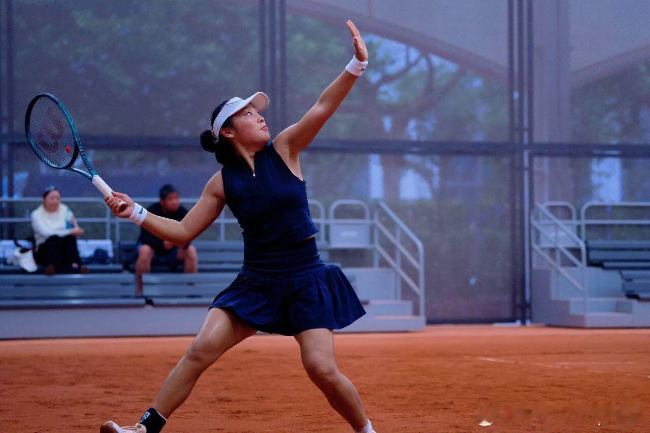 WTA125🇨🇳湖州站女单资格赛首轮🇨🇳魏彰倩7-6/6-2?