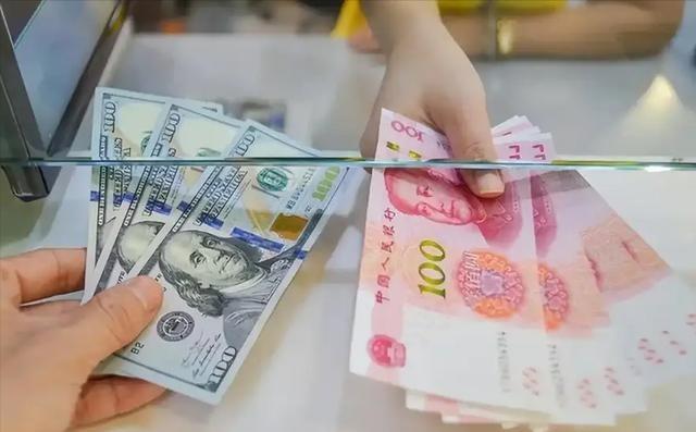 人民币有可能代替美元成为世界第一货币吗？就这么说吧，根本没可能，现在的人民币去国