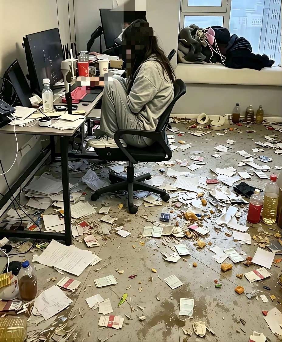 不是我吹！我敢说，只要你能找出她一个优点，算我输！