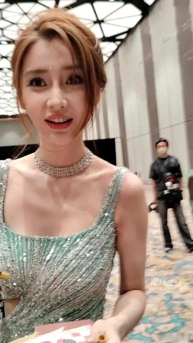Angelababy真的太漂亮了！​​​