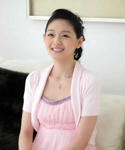 大S虽然这么爱美，有件事她始终没有做，大S当年为了变美变瘦可是想了很多办法的。