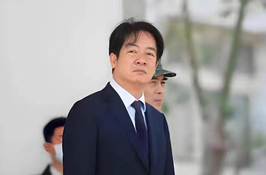 内外夹击？赖当局3招对付郑丽文，蓝营“内鬼”暴露真面目跳反！赖当局真