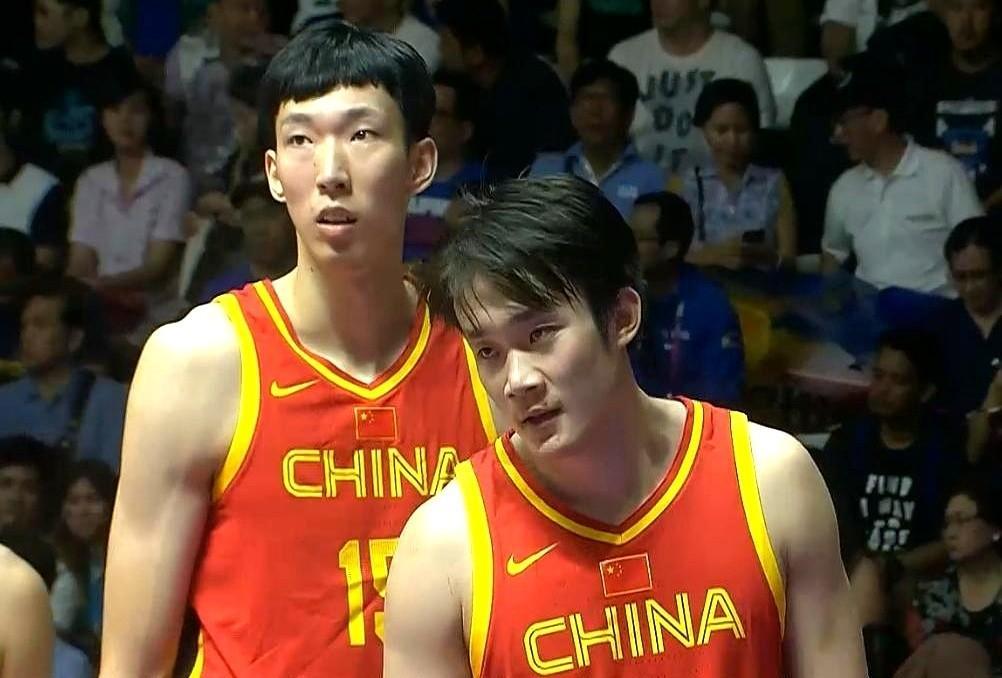 你知道一个天才，是怎么被毁掉的吗？给他2000万，23岁的周琦盯着两份合同发呆。